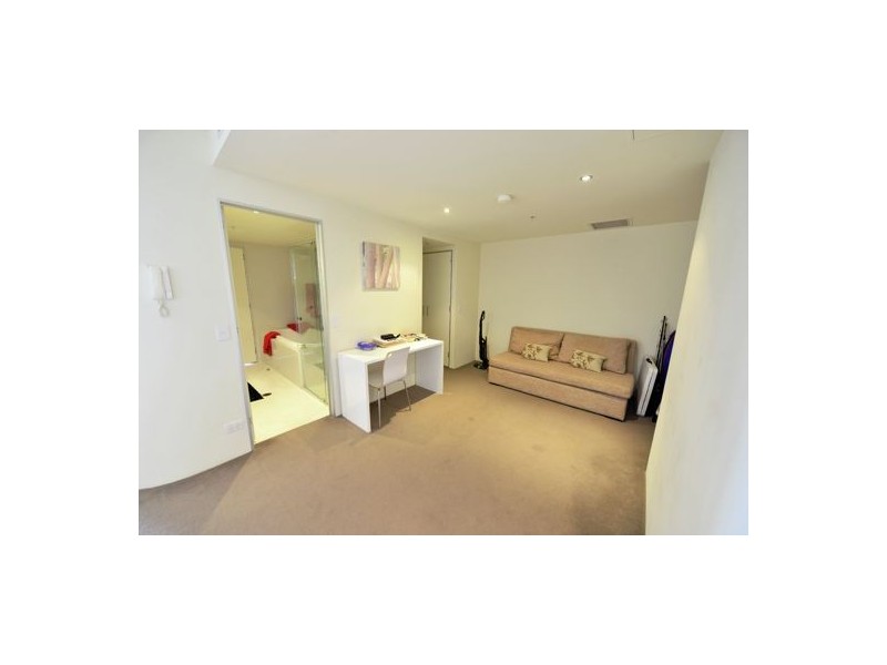 4 wahroonga place, Surfers Paradise QLD 4217