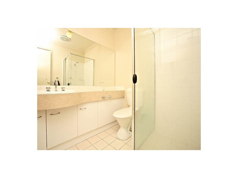 8 Lochano Close, Parkinson QLD 4115