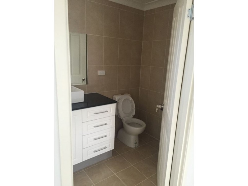 16 Gralunga St, Mansfield QLD 4122