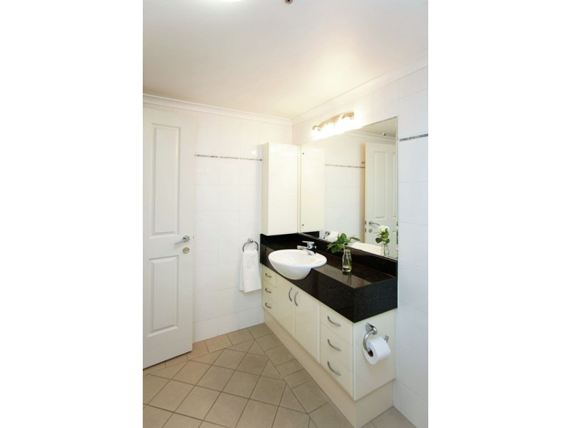 B 35 Howard St, Brisbane City QLD 4000