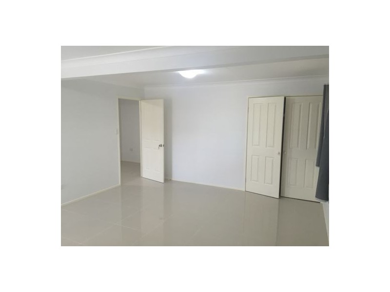 16 Gralunga St, Mansfield QLD 4122