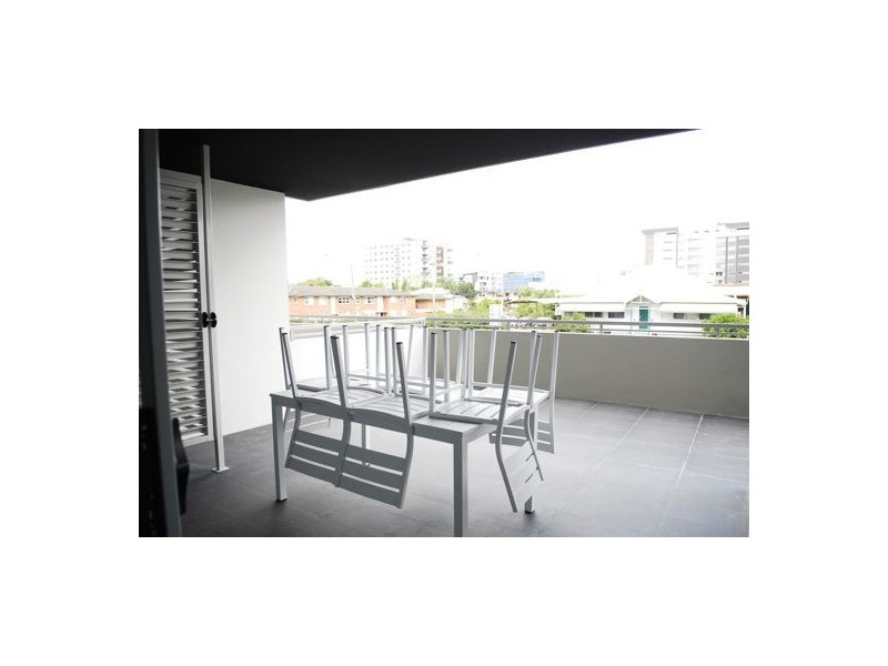 44 O’Keefe Street, Woolloongabba QLD 4102