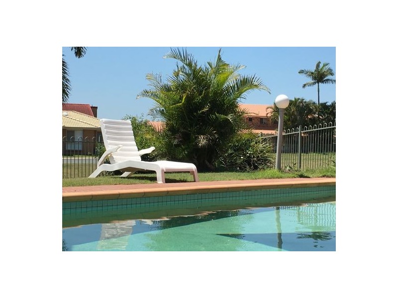 J 245 Hellawell Road, Sunnybank Hills QLD 4109