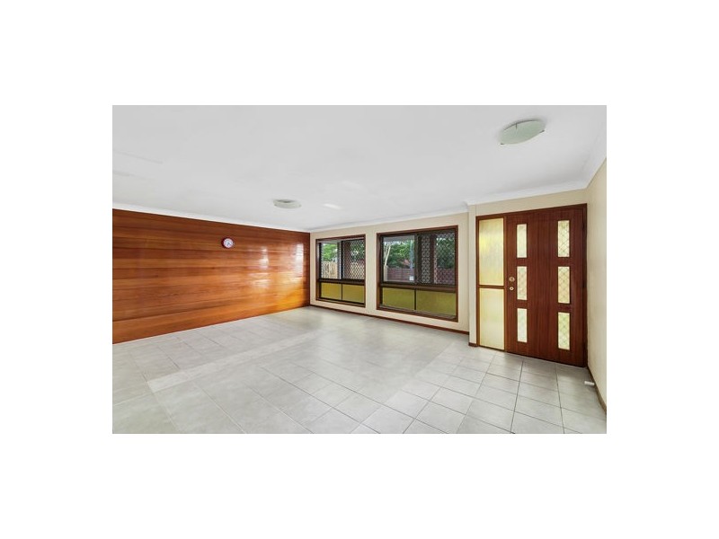 42 Pine St, Runcorn QLD 4113