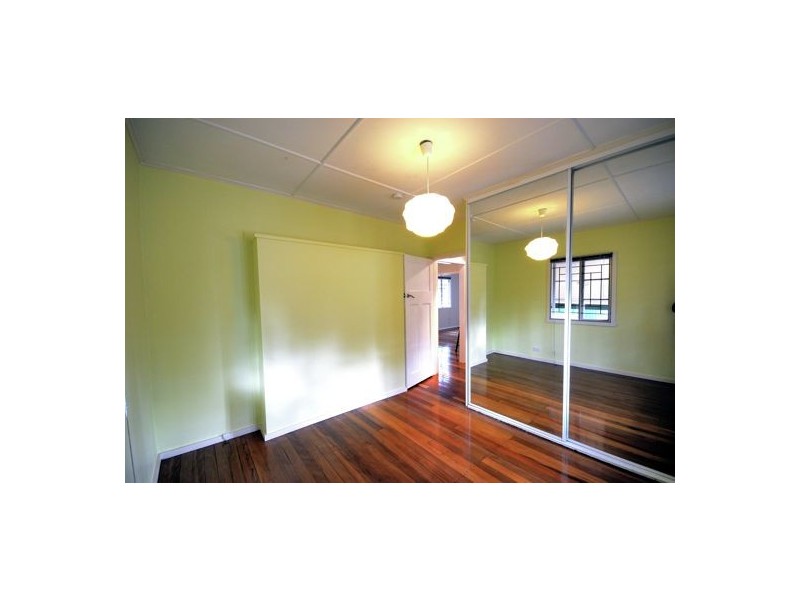 21 Keeling St., Coopers Plains QLD 4108