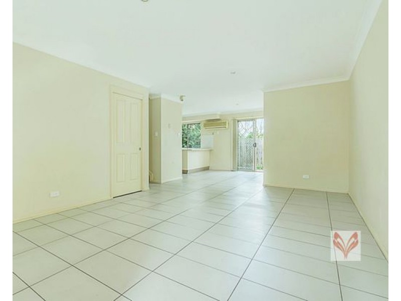 15 18 Mornington Court, Calamvale QLD 4116