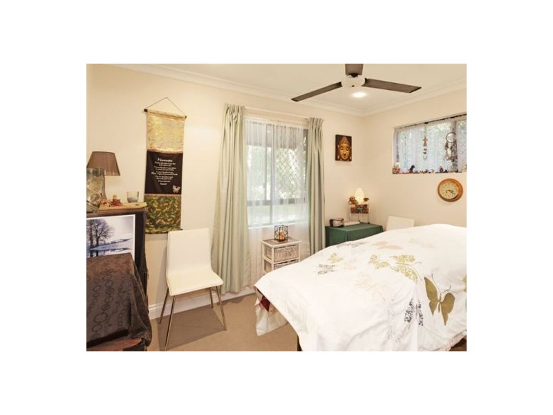 102/72 Kowinka Street, White Rock QLD 4868