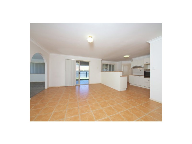 25 Seaholly Crescent, Victoria Point QLD 4165