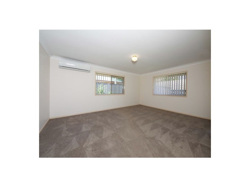 25 Seaholly Crescent, Victoria Point QLD 4165