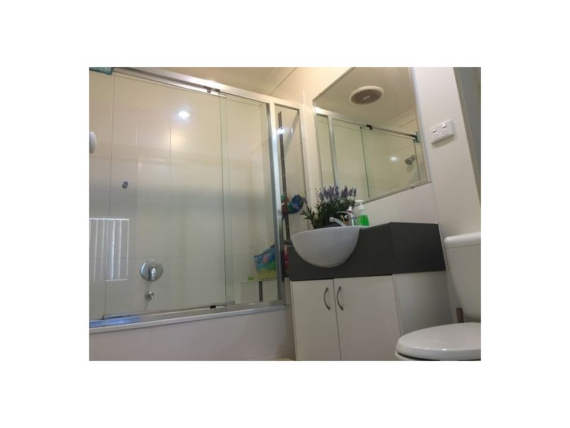 28/8 Rosegum Pl, Redbank Plains QLD 4301