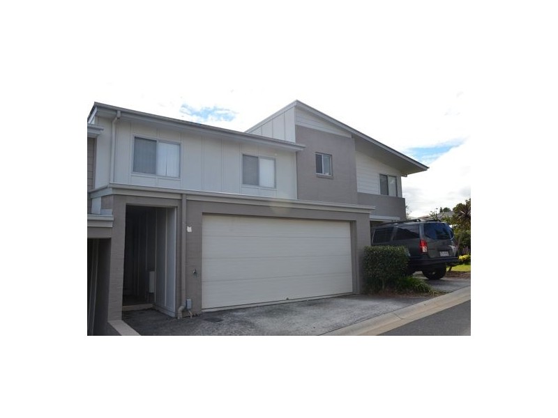 M/ 2 Toohey Street, Pacific Pines QLD 4211