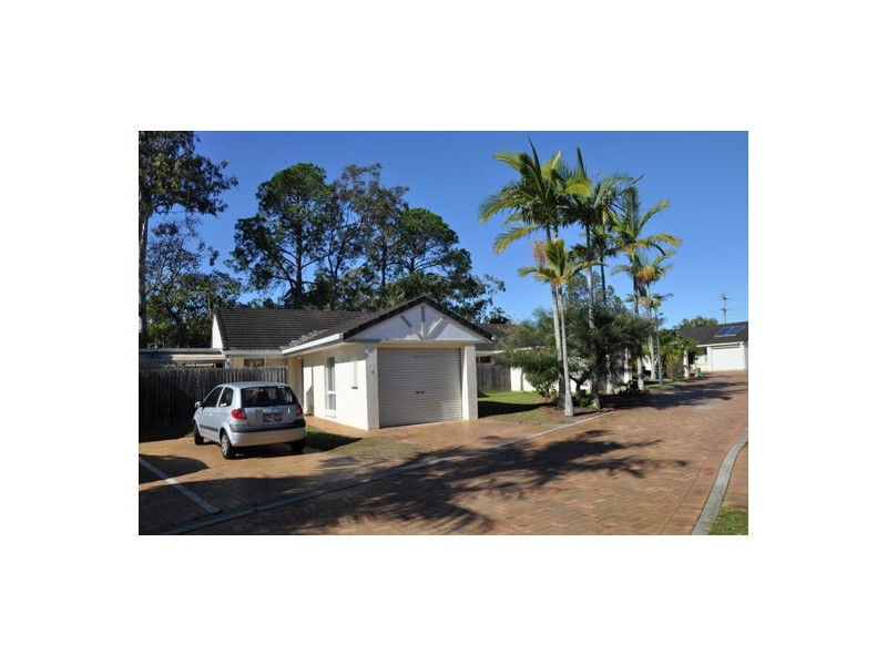 4/14 Kensington Pl, Birkdale QLD 4159
