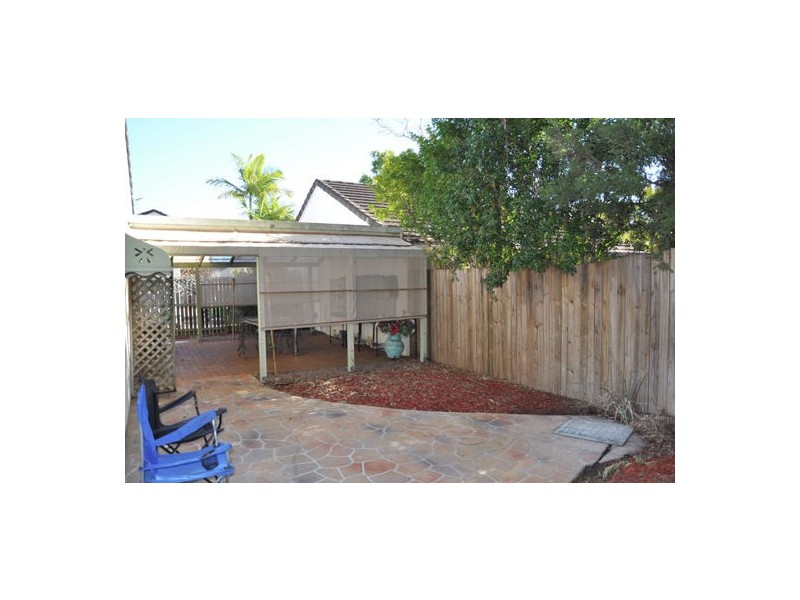 4/14 Kensington Pl, Birkdale QLD 4159