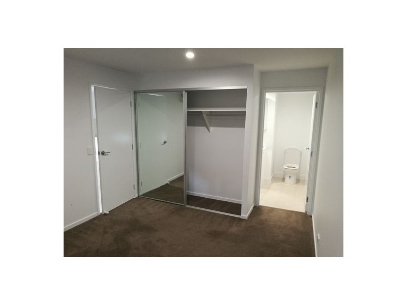2208 /132 Osborne Road, Mitchelton QLD 4053