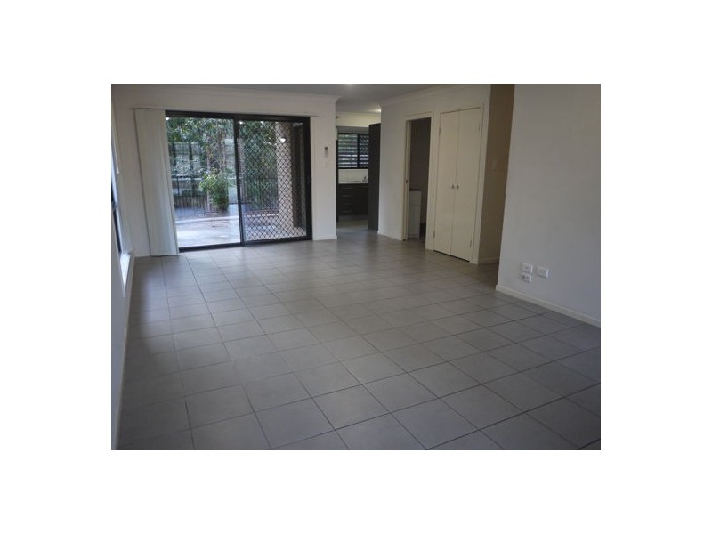 8/25 Neiwand Street, Calamvale QLD 4116