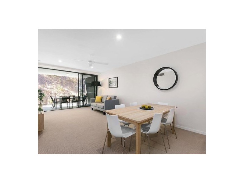 35 Burdett Street, Albion QLD 4010