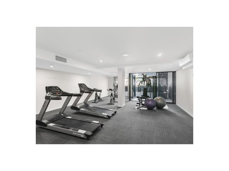 35 Burdett Street, Albion QLD 4010