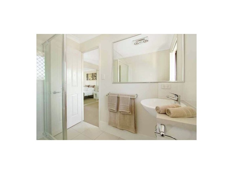 unit 36 56 Sophie place, Doolandella QLD 4077