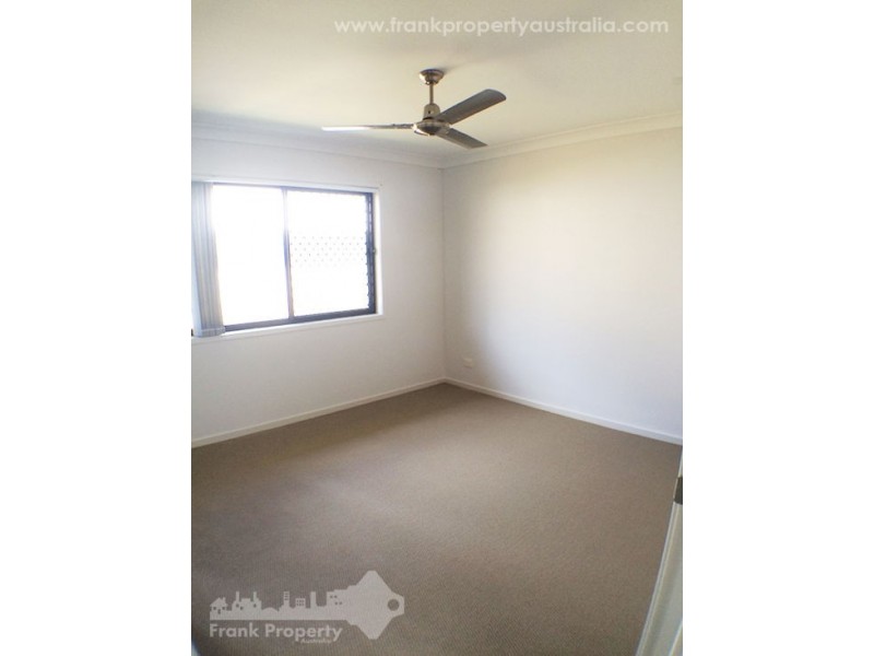 15 Maurie Pears Avenue, Pimpama QLD 4209