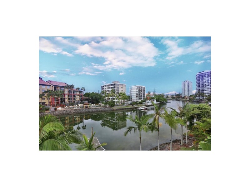 29 PENINSULAR DRIVE, Surfers Paradise QLD 4217