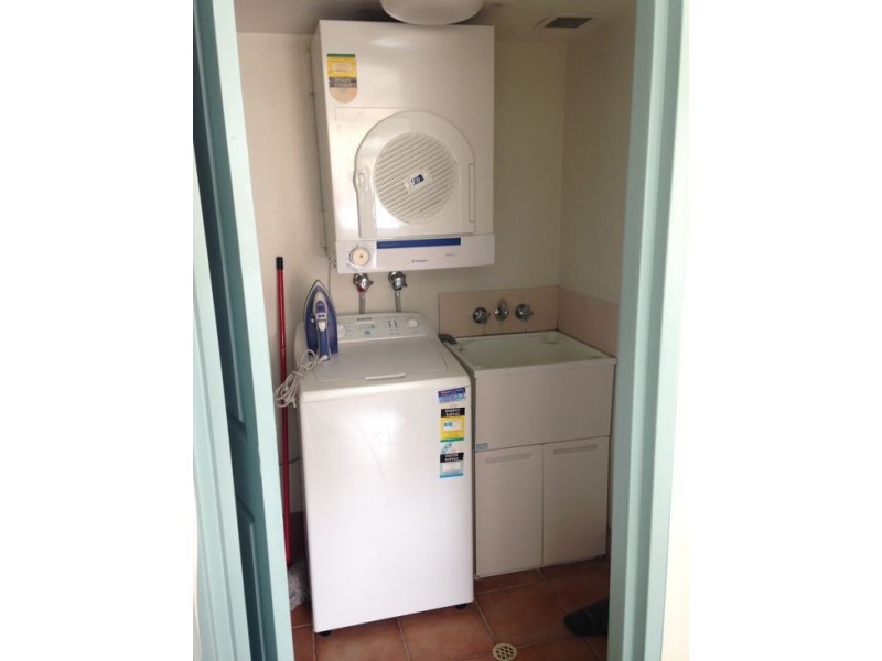 29 PENINSULAR DRIVE, Surfers Paradise QLD 4217