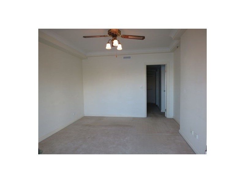 8 35 Howard street, Brisbane City QLD 4000