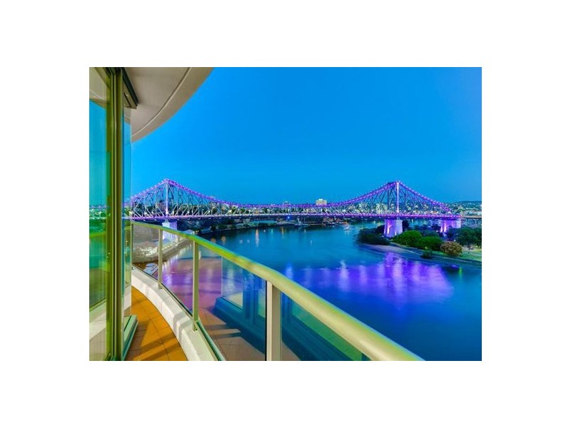 8 35 Howard street, Brisbane City QLD 4000