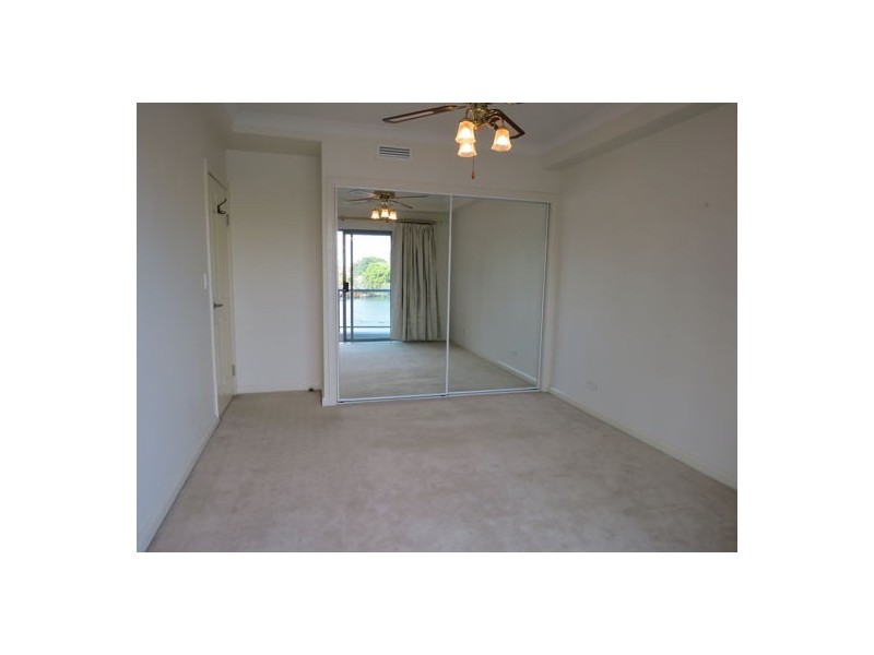 2B 35 Howard Street, Brisbane City QLD 4000