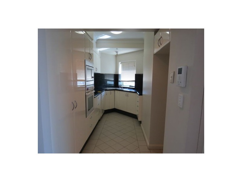 8D 35 Howard Street, Brisbane City QLD 4000