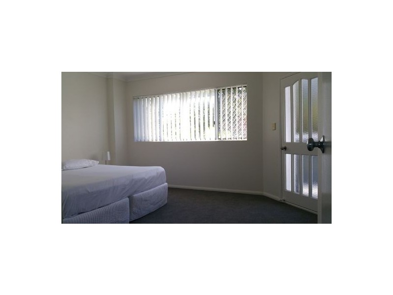 5 55-56 Paradise Island, Surfers Paradise QLD 4217