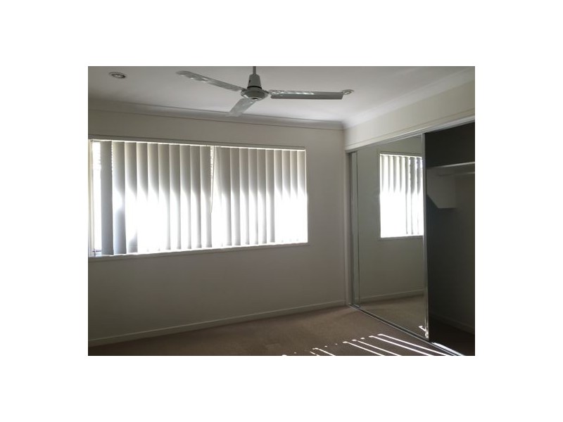 38 8 Rosegum Pl, Redbank Plains QLD 4301