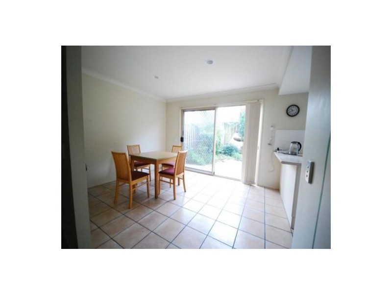 12/8 manor street, Eight Mile Plains QLD 4113