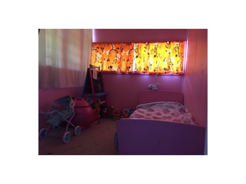 33 NORTH ROAD, Woodridge QLD 4114