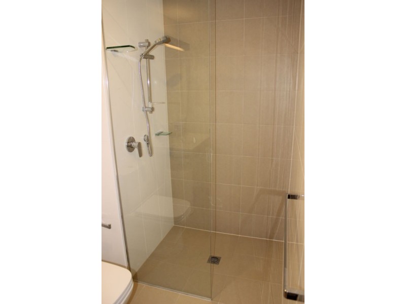 20802 22-36 Railway Terrance, Milton QLD 4064