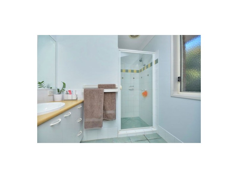 12/25 Hogan Place, Seventeen Mile Rocks QLD 4073