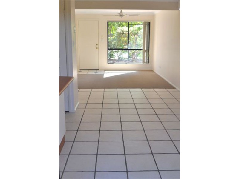 12/25 Hogan Place, Seventeen Mile Rocks QLD 4073