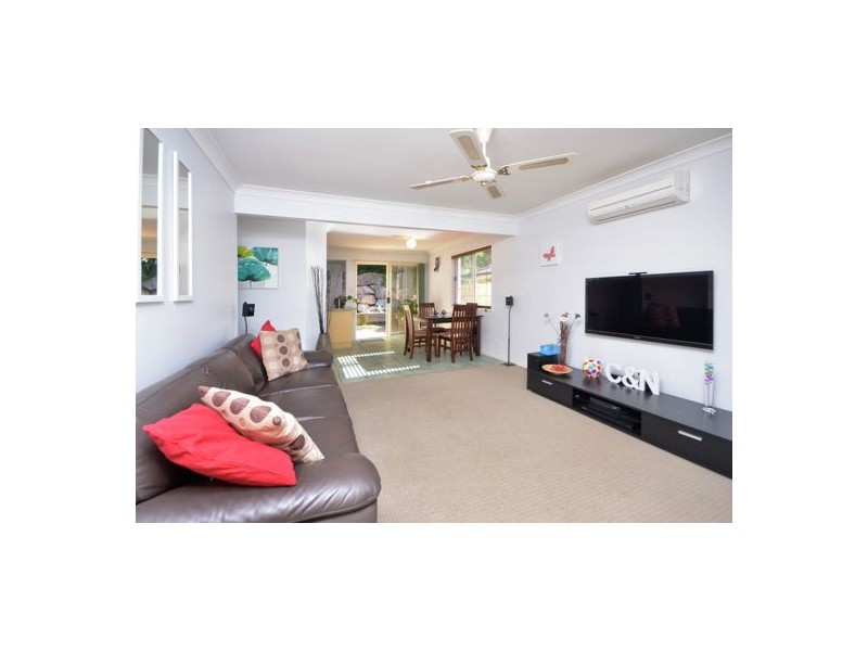 12/25 Hogan Place, Seventeen Mile Rocks QLD 4073