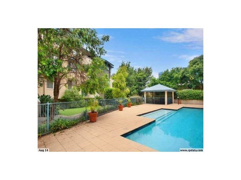 Unit33. 38 Vincent Street, Indooroopilly QLD 4068
