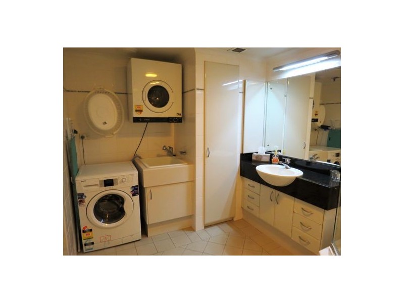 13B 35 Howard Street, Brisbane City QLD 4000