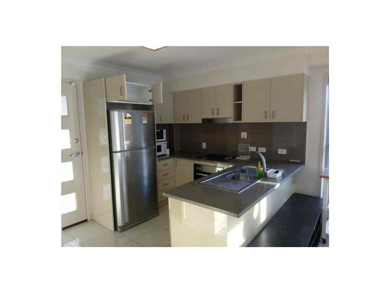 11/12 JOYCE STREET, Coopers Plains QLD 4108