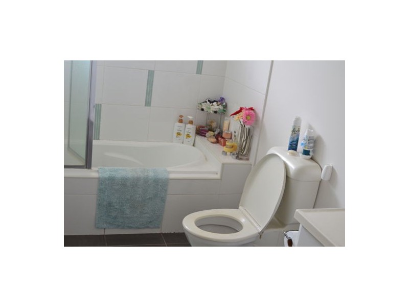 2/2 Rory Court, Calamvale QLD 4116