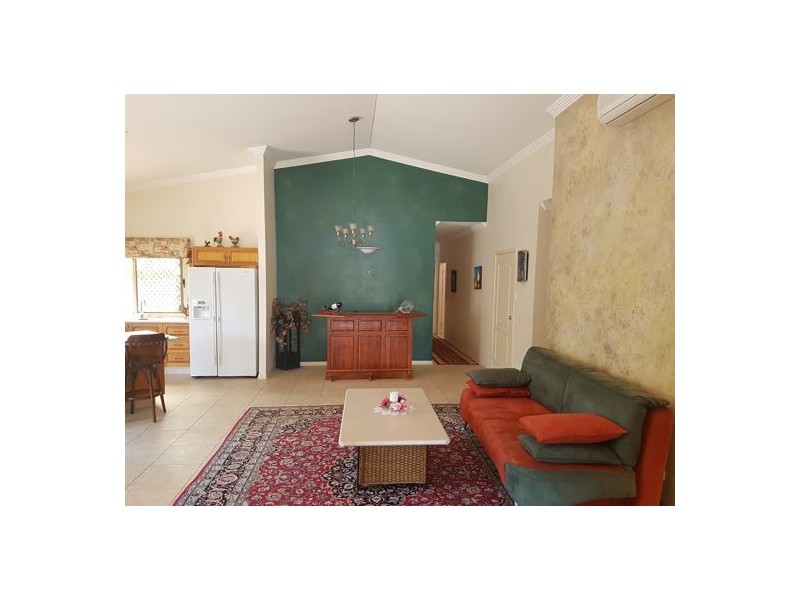 7 Bellevista Crescent, Wellington Point QLD 4160