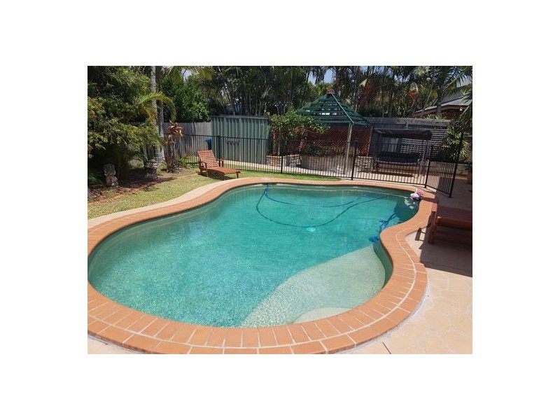 7 Bellevista Crescent, Wellington Point QLD 4160