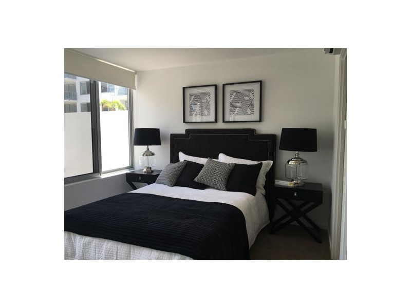 2207/1-7 Waterford Court, Bundall QLD 4217