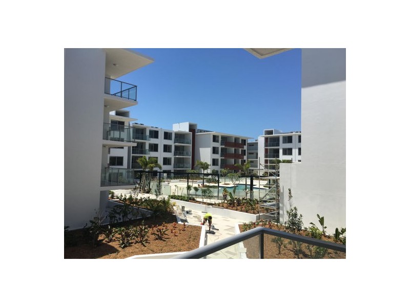 2207/1-7 Waterford Court, Bundall QLD 4217