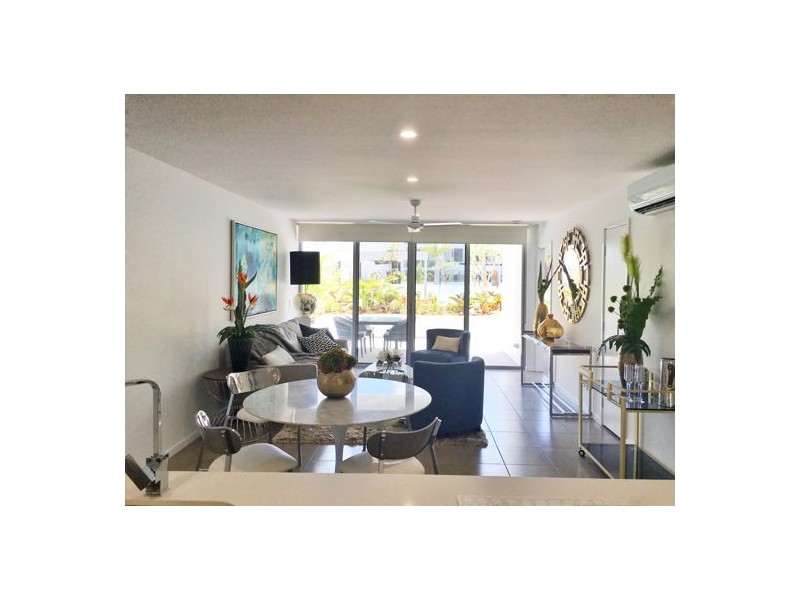 2207/1-7 Waterford Court, Bundall QLD 4217