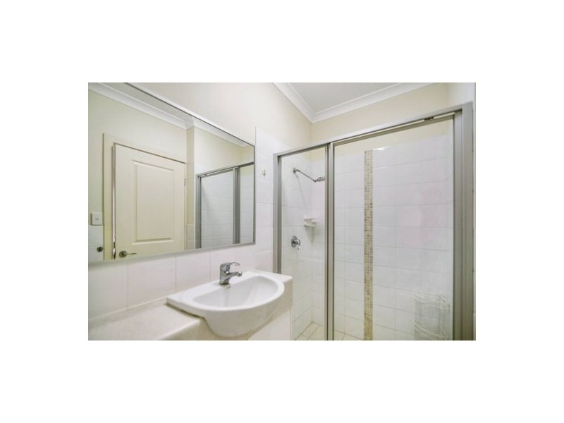 21/3 Lindwll street, Upper Mount Gravatt QLD 4122