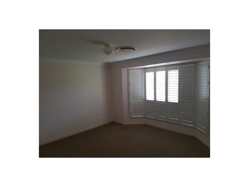 9 Emma Court, Wellington Point QLD 4160