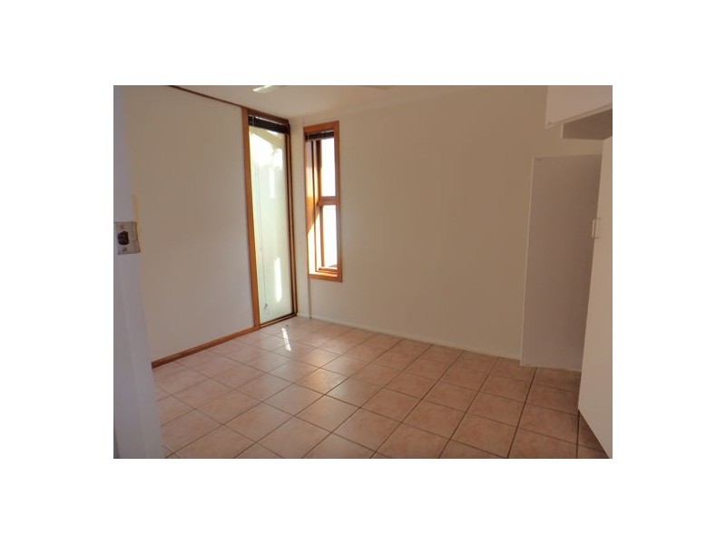 90/23 Llewellyn St, New Farm QLD 4005