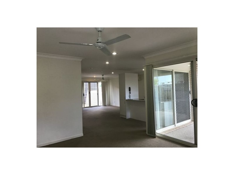 45/8 Rosegum Pl, Redbank Plains QLD 4301